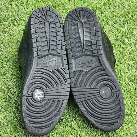 NIKE AIR JORDAN 1 - Mens Sneaker - SIZE 10.5 - Picture 9 of 11